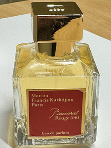 Maison Francis Kurkdjian Baccarat rouge 540 (tester) (2 foto / 2)