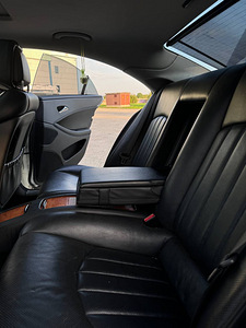 Mercedes Benz CLS 320 W219 (8 foto / 14)