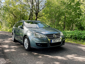 Volkswagen Golf 5 2.0 tdi (1 foto / 8)