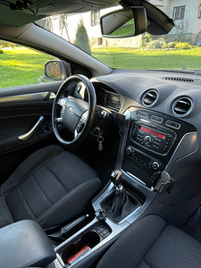 М: Ford Mondeo 2.0tdci 103kw ручной (5 фото из 8)