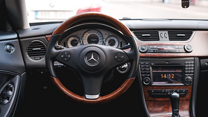 Mercedes-Benz CLS 320cdi 2008 (6 foto / 10)