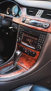 Mercedes-Benz CLS 320cdi 2008 (7 foto / 10)