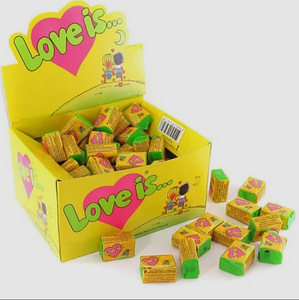 Love is (1 foto / 1)