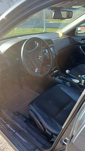 Honda Accord (3 foto / 4)