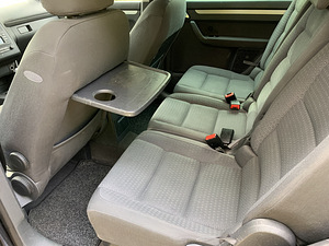 Vw Touran 1.9 osamaksevõimalusega (7 foto / 12)