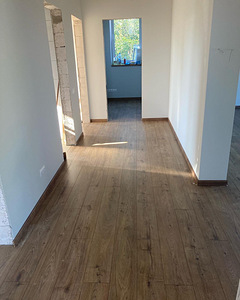 Parketa, lamināta, linoleja ieklāšana (8 foto no 10)
