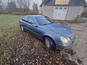 Mercedes-benz E220 2.2 tdi (1 foto / 6)