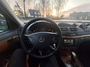 Mercedes-benz E220 2.2 tdi (6 foto / 6)