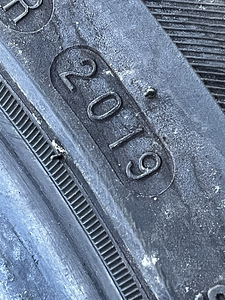 R17 225/45/R17 NEXEN (5 foto / 6)