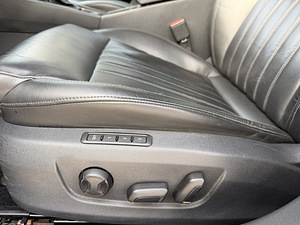 Skoda Superb L&K (12 foto / 13)