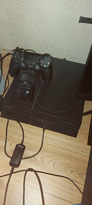 Playstation 4 müük, uus pult koos laadja dockiga + mängud (1 foto / 2)