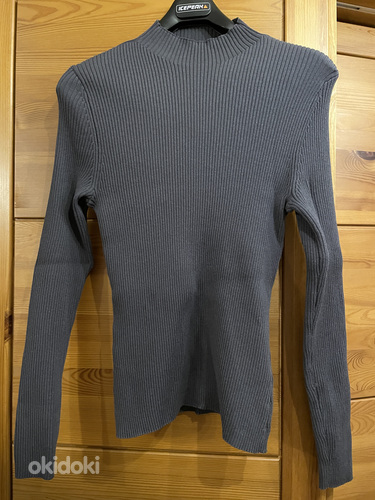 Красивый серый свитер м. (фото #1)