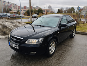 Sonata Hyundai 2.4 manual (2 foto / 9)