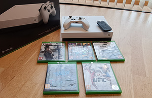 Xbox One X 1 ТБ (1 фото из 2)