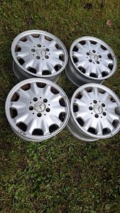 MERCEDES 5x112 литые диски 15" (1 фото из 3)
