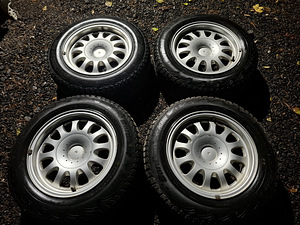 BMW e39 5x120 valuveljed 15" koos naastrehvidega 195/65R15 (1 foto / 6)