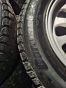 BMW e39 5x120 valuveljed 15" koos naastrehvidega 195/65R15 (2 foto / 6)