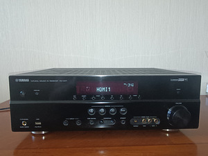 YAMAHA rx-v 471 (1 foto / 2)
