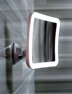 Fancii suurenduspeegel 10 X. LED-valgustusega (1 foto / 4)