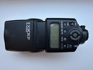 Canon EOS 5D Mark III, Gitzo GT2530, Speedlite 430EX II etc. (4 foto / 6)