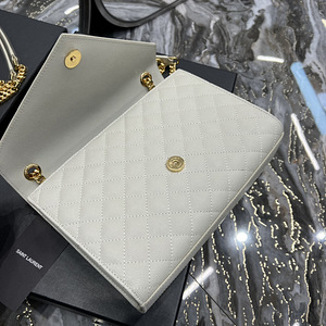 Качественная реплика Ysl Envelope (5 фото из 6)