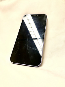 iPhone 12 128gb фиолетовый (2 фото из 6)