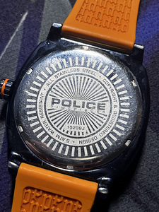 Часы Police (5 фото из 5)