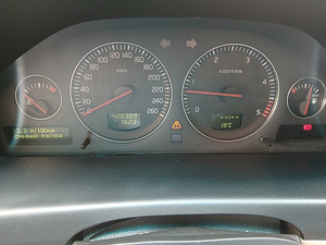 Volvo (5 foto / 9)