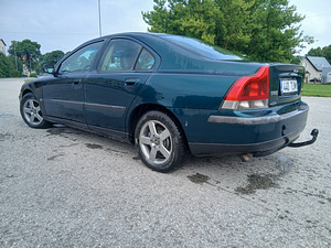 Volvo (1 foto / 9)