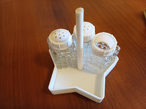 Перечницы и солонки (2 фото из 4)