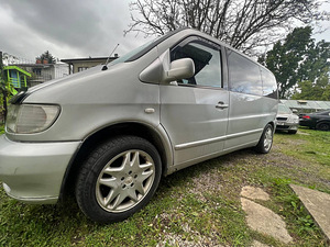 Mercedes-Vito 220 (3 foto / 14)