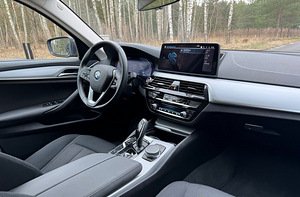 BMW 520 D 2.0 140kV, 2022. (11 foto / 13)