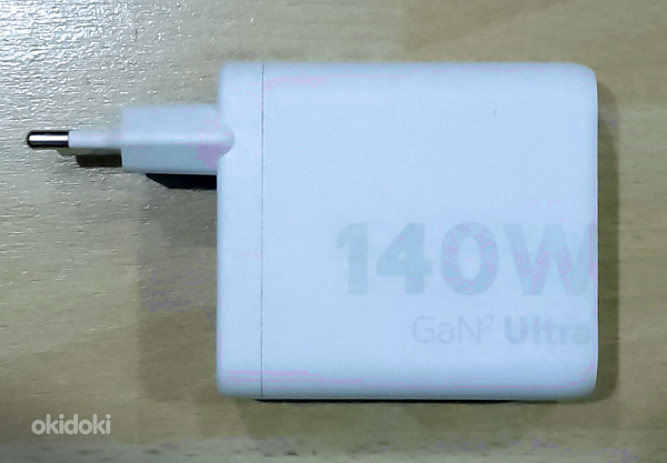 Адаптер питания Xstorm 140W GaN2 Ultra, 4x разъема