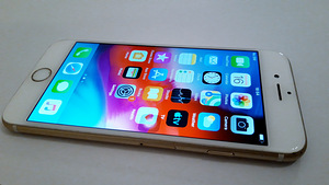 Apple iPhone 6 Gold 16GB (3 foto / 7)