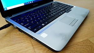 Samsung RV510 Celeron/4GB/SSD120GB (5 foto / 10)