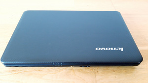Lenovo G550 (8 foto / 10)