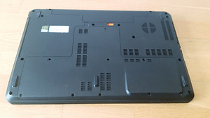 Packard Bell EasyNote LE 17.3"/AMD/6GB/500GB (9 foto / 10)