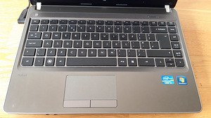 HP ProBook 4330s i3-gen2/6GB/500GB + arvutikott (4 foto / 10)