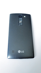 LG Spirit 4G LTE (4 foto / 5)