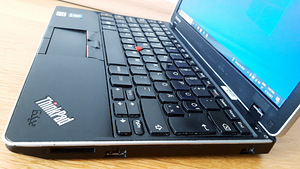 Lenovo ThinkPad Edge 11 i3/4GB/320GB/3H/Cellular (5 foto / 8)