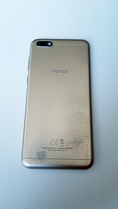 Huawei Honor 7S 16GB Gold (2 foto / 7)