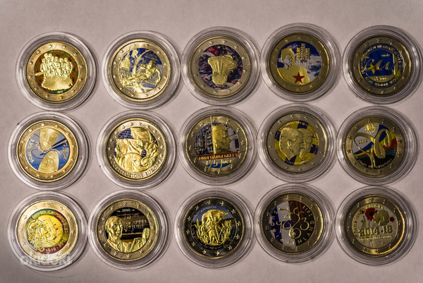 Värvilised EURO 2 mündid (foto #3)