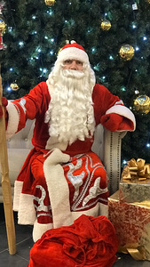 DED MOROZ / DED MOROZ TALLINNAS. (1 foto / 3)