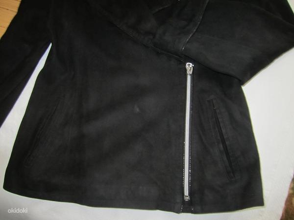Кожаная женская куртка размер L-M (фото #2)