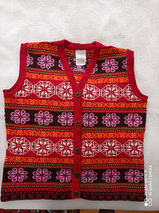 Villane vest suurus S-M (5 foto / 10)