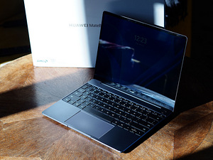 Huawei Matebook 13 2020 (Ryzen 3500U, 8GB, 512GB) (1 foto / 7)