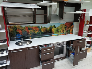 Köögimööblikomlekt 2600mm valge/wenge. (1 foto / 2)