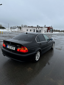 BMW 323i (6 foto / 6)