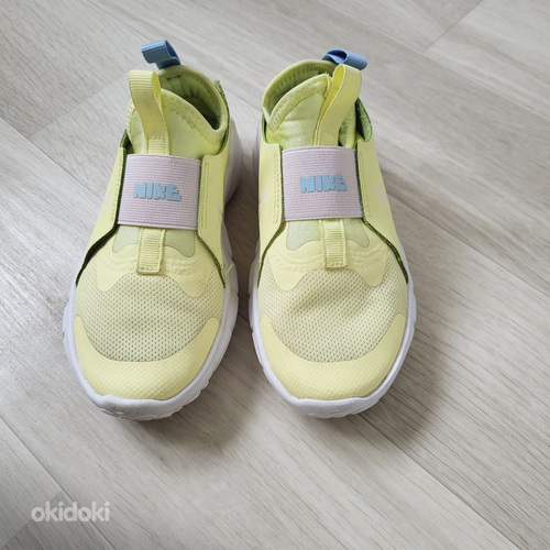 Кроссовки Nike для девочки s:30 (фото #2)