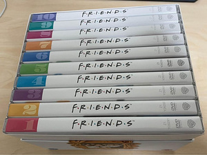 Friends DVD täiskomplekt 40 plaati (3 foto / 3)